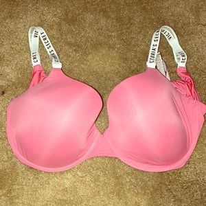 Victoria’s Secret T-Shirt Bra